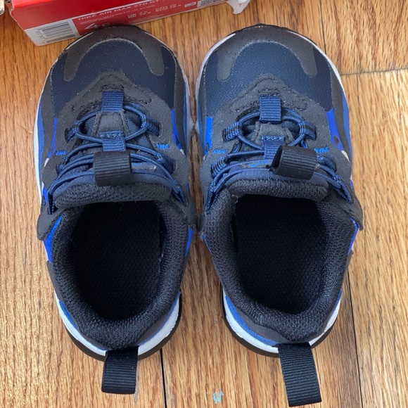 Nike Air Max 270 RT size 4c - Picture 6 of 8